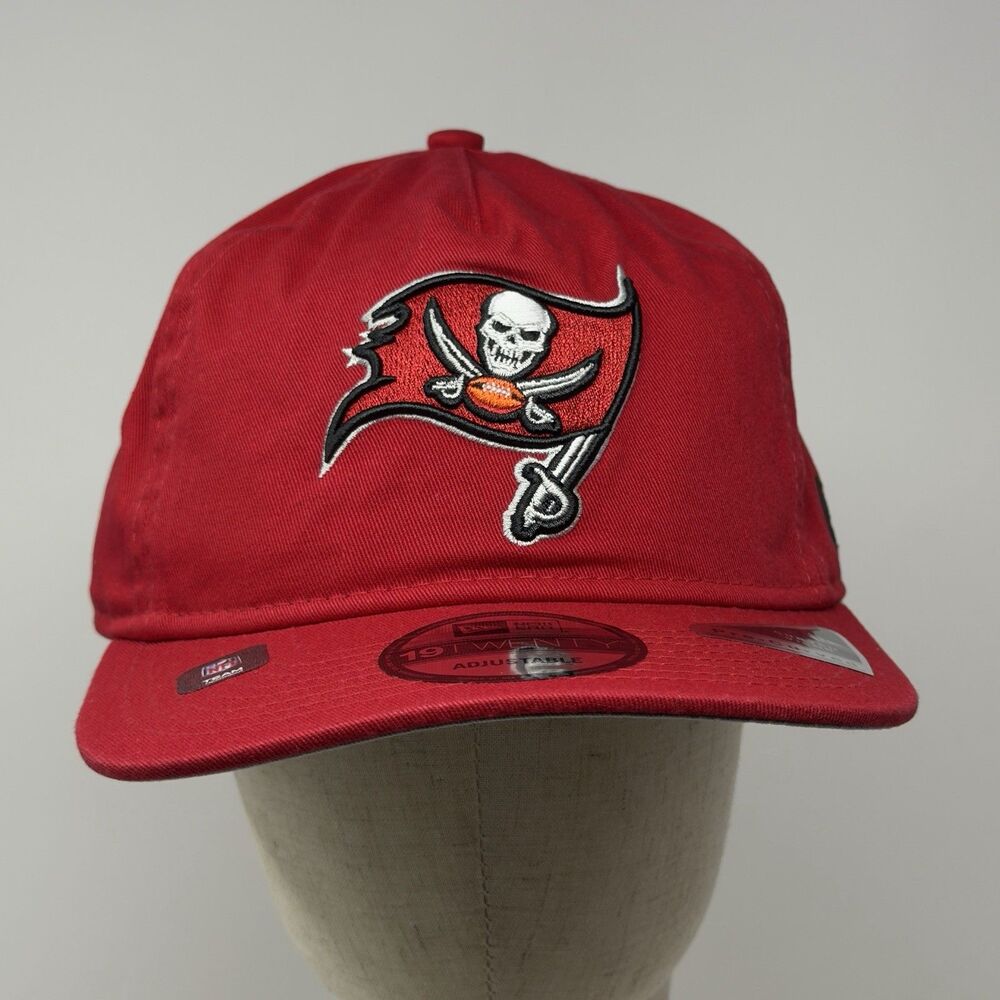 New Era 19TWENTY Tampa Bay Buccaneers Hat Red Adjustable NFL Bucs Cap NEW